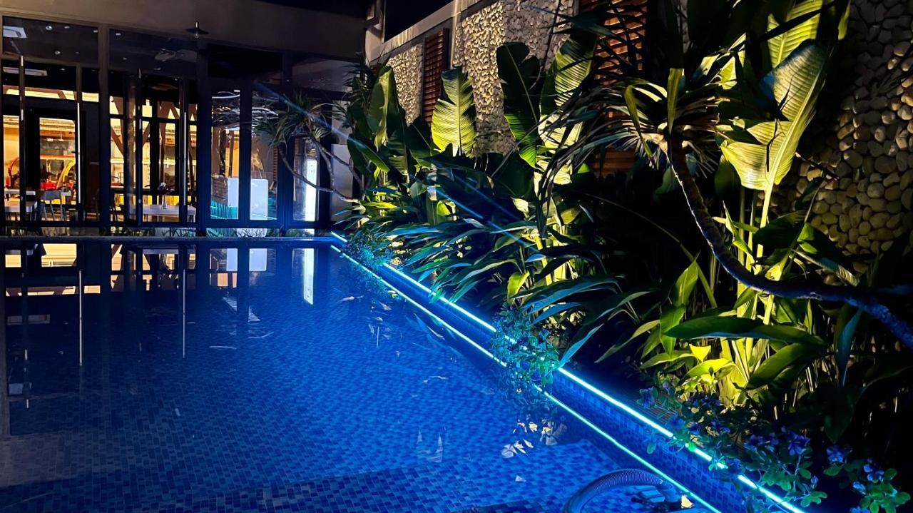 Phoenix Minh Chau Hotel كوانغ ننه المظهر الخارجي الصورة
